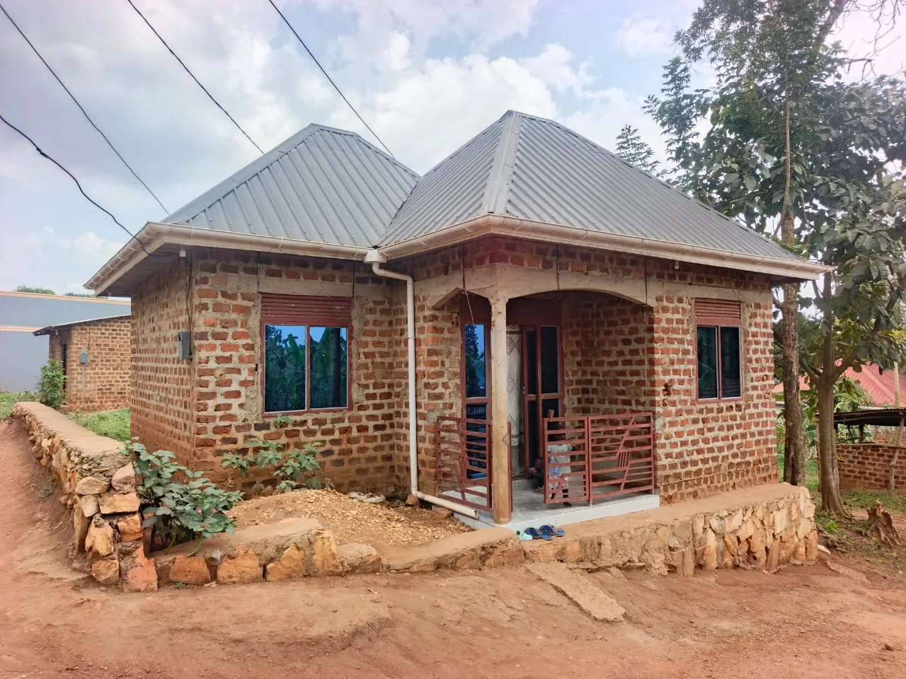 House For Sale in Kasasa, Mityana Road