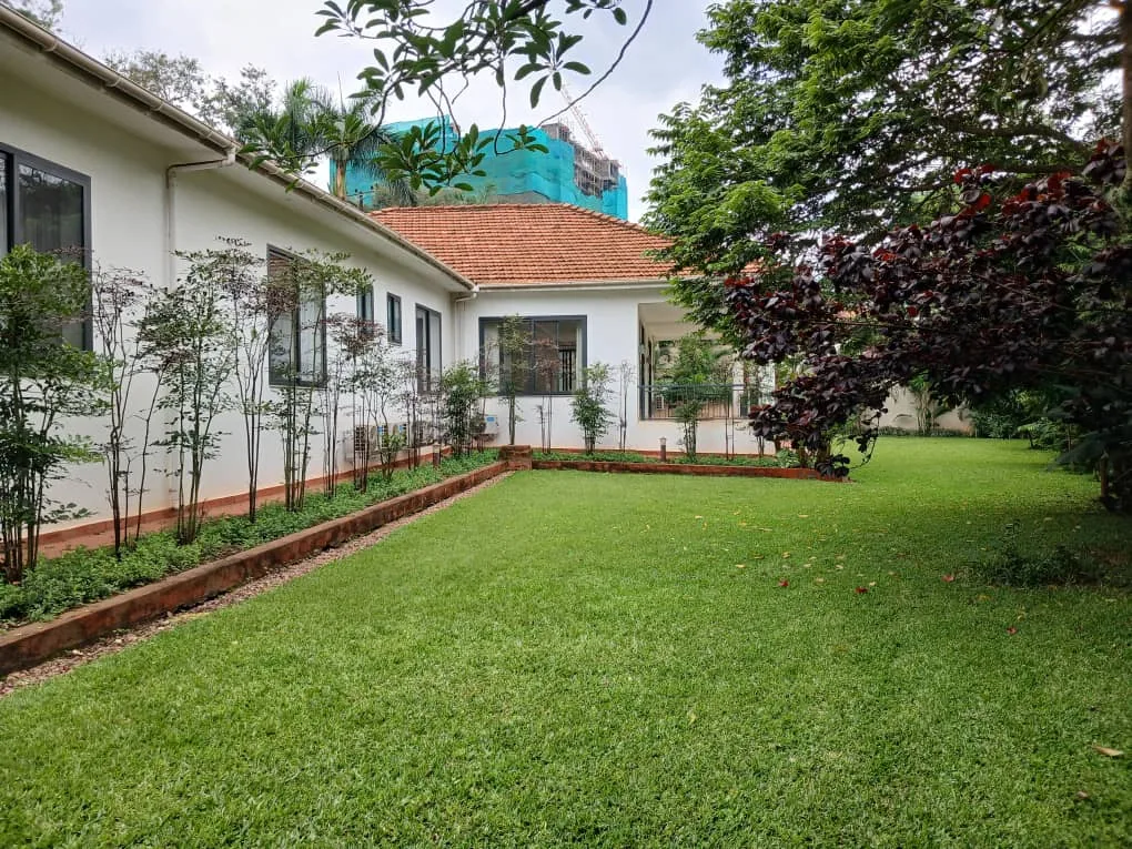 Prime Property in Kololo For Sale